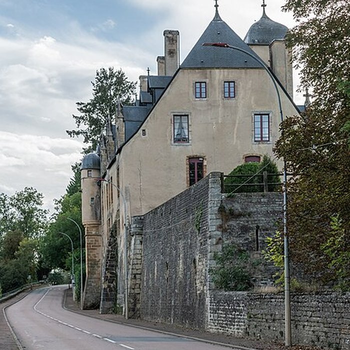 Photo de Château de Châtillon-en-Bazois