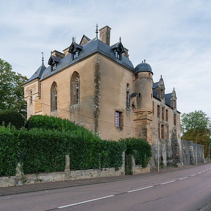 Photo de Château de Châtillon-en-Bazois