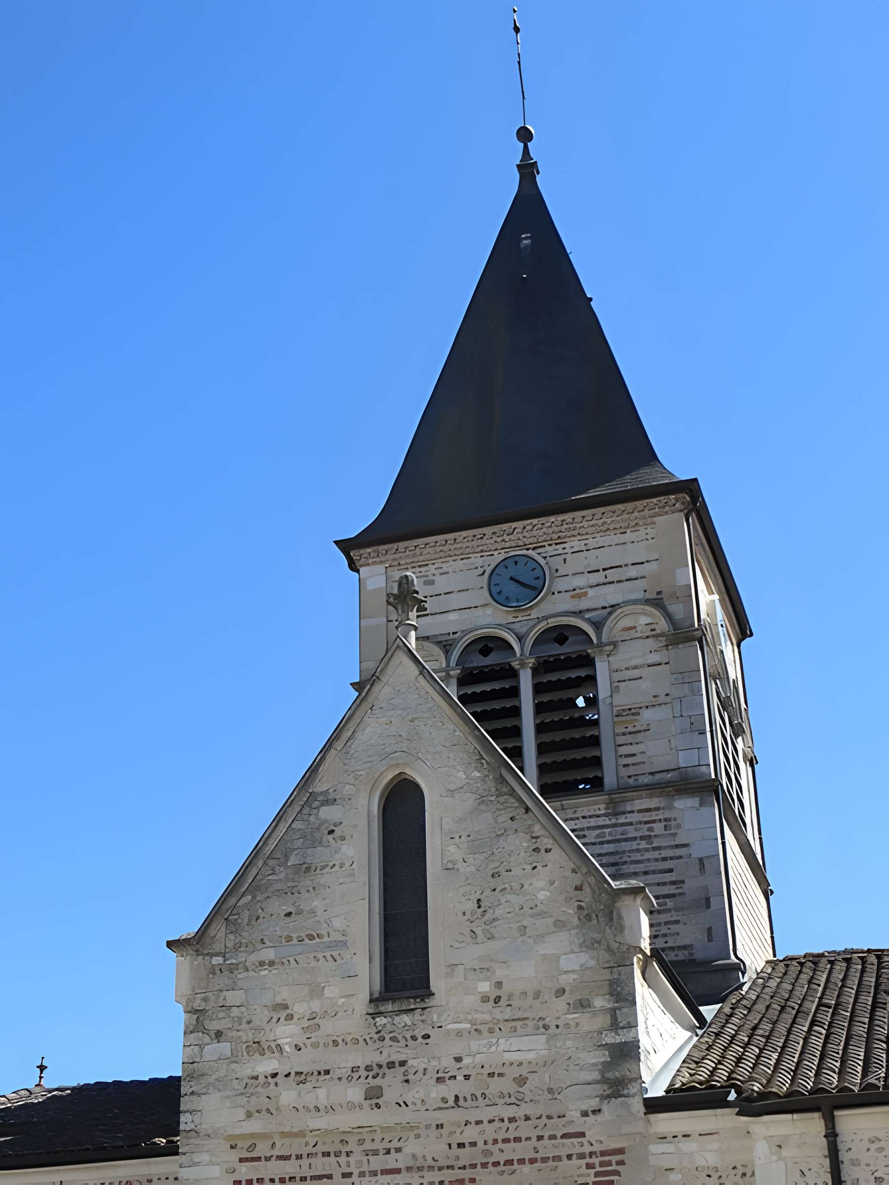 Église de la Nativité-de-la-Sainte-Vierge de Villars-les-Dombes