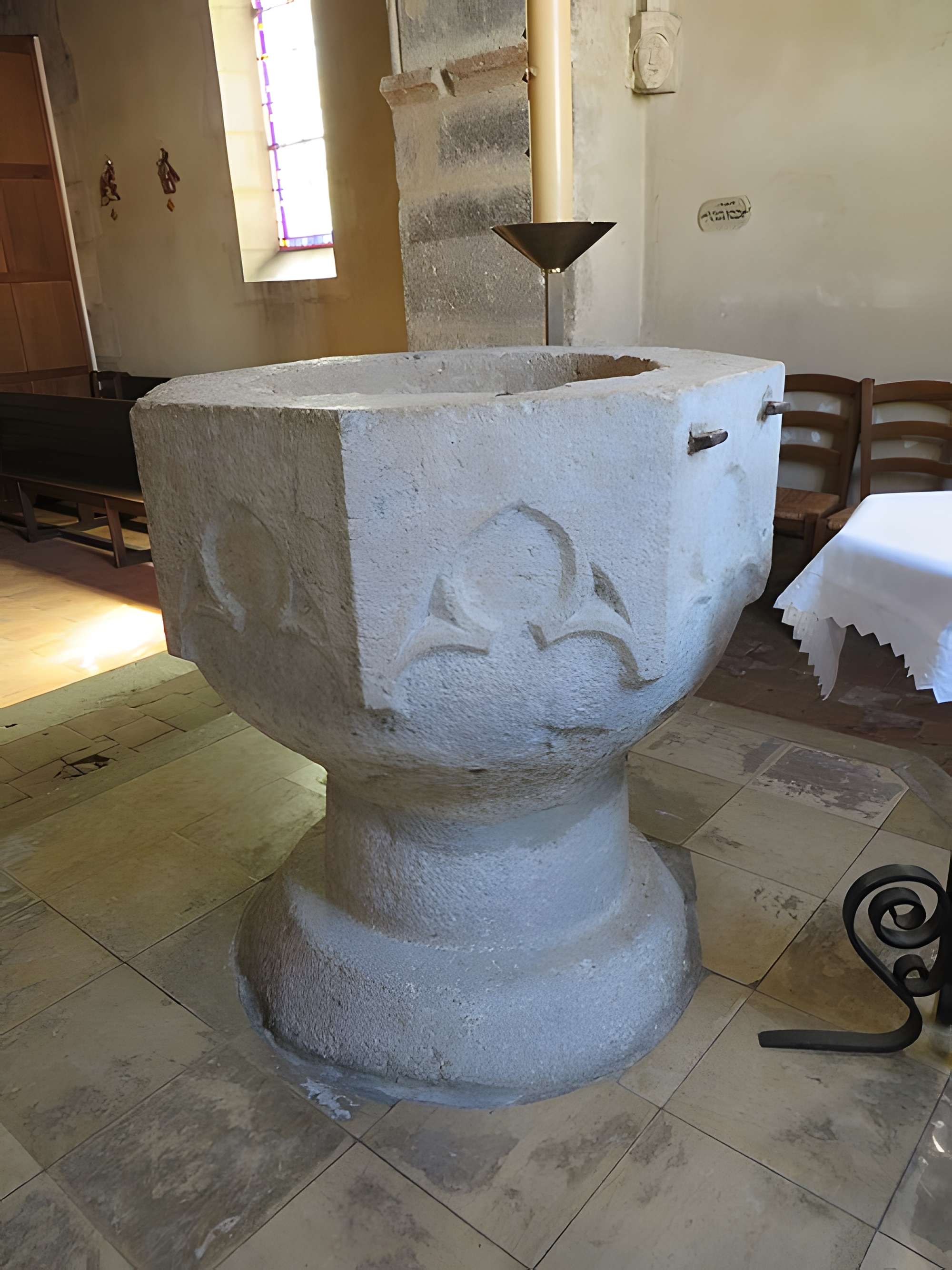 Église de la Nativité-de-la-Sainte-Vierge de Villars-les-Dombes