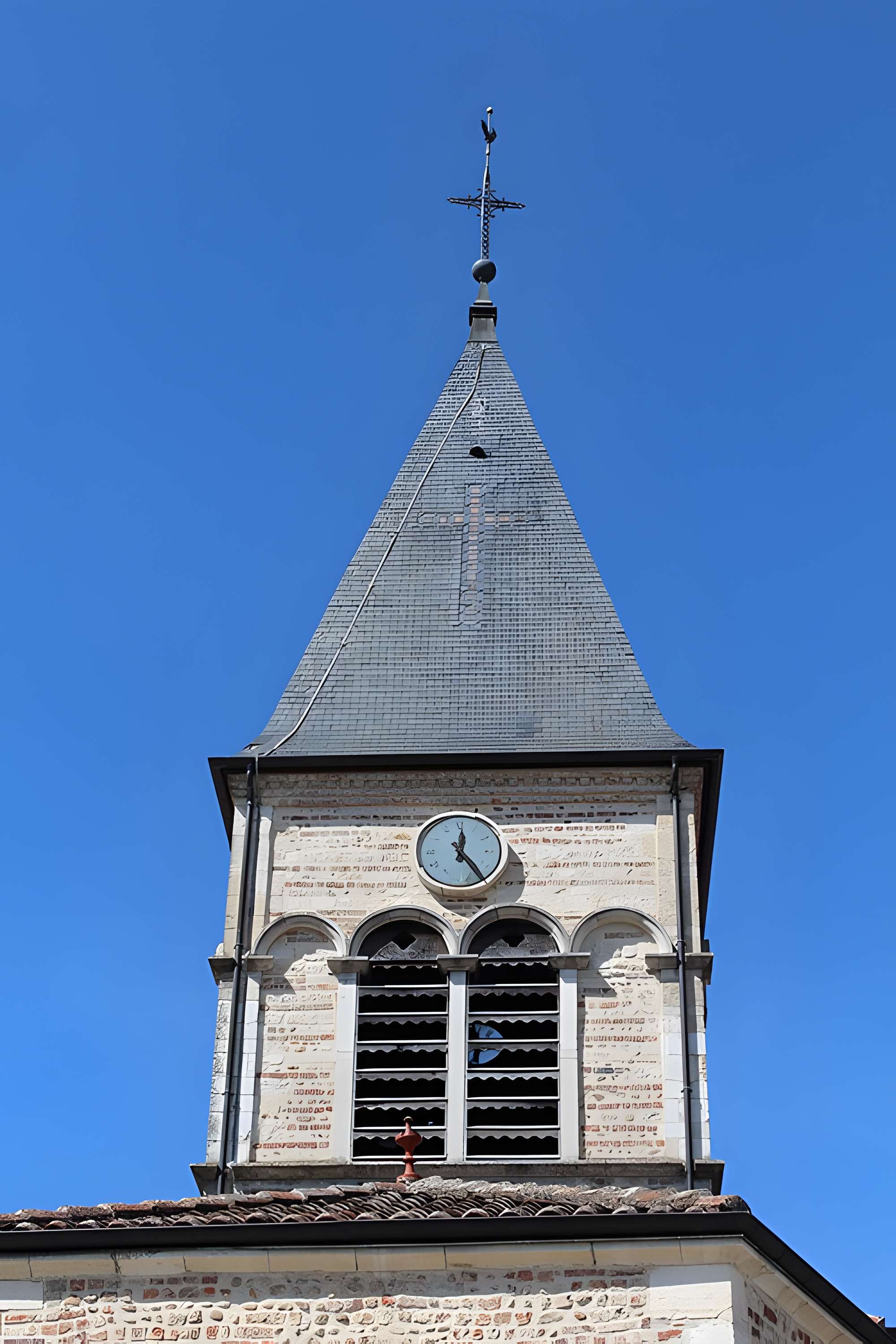 Église de la Nativité-de-la-Sainte-Vierge de Villars-les-Dombes