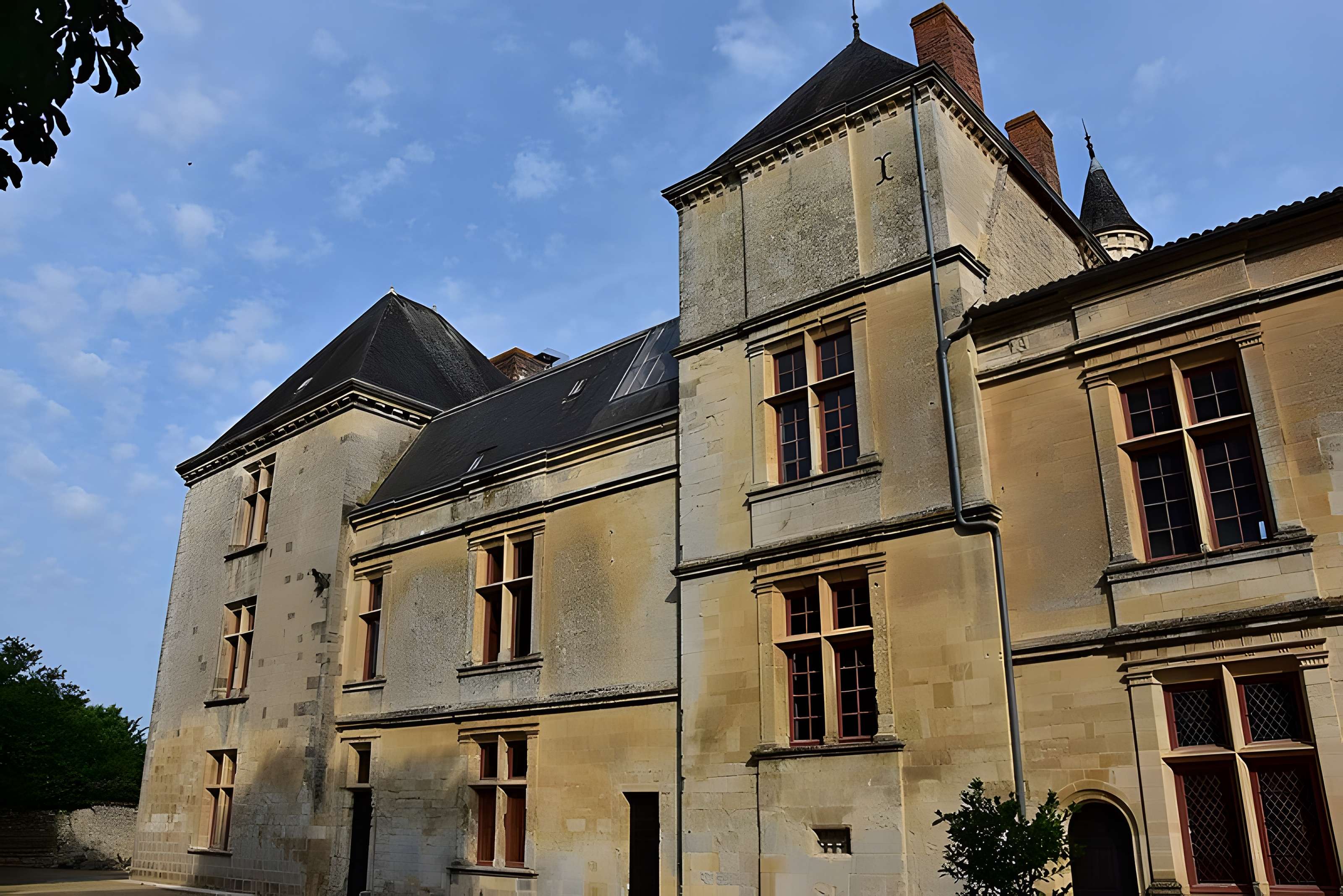 Château de Coulonges-sur-l'Autize