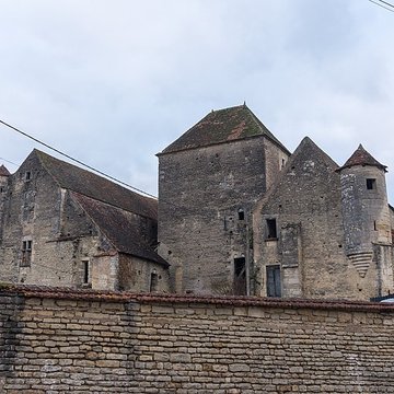 Château de Courcelles-lès-Montbard
