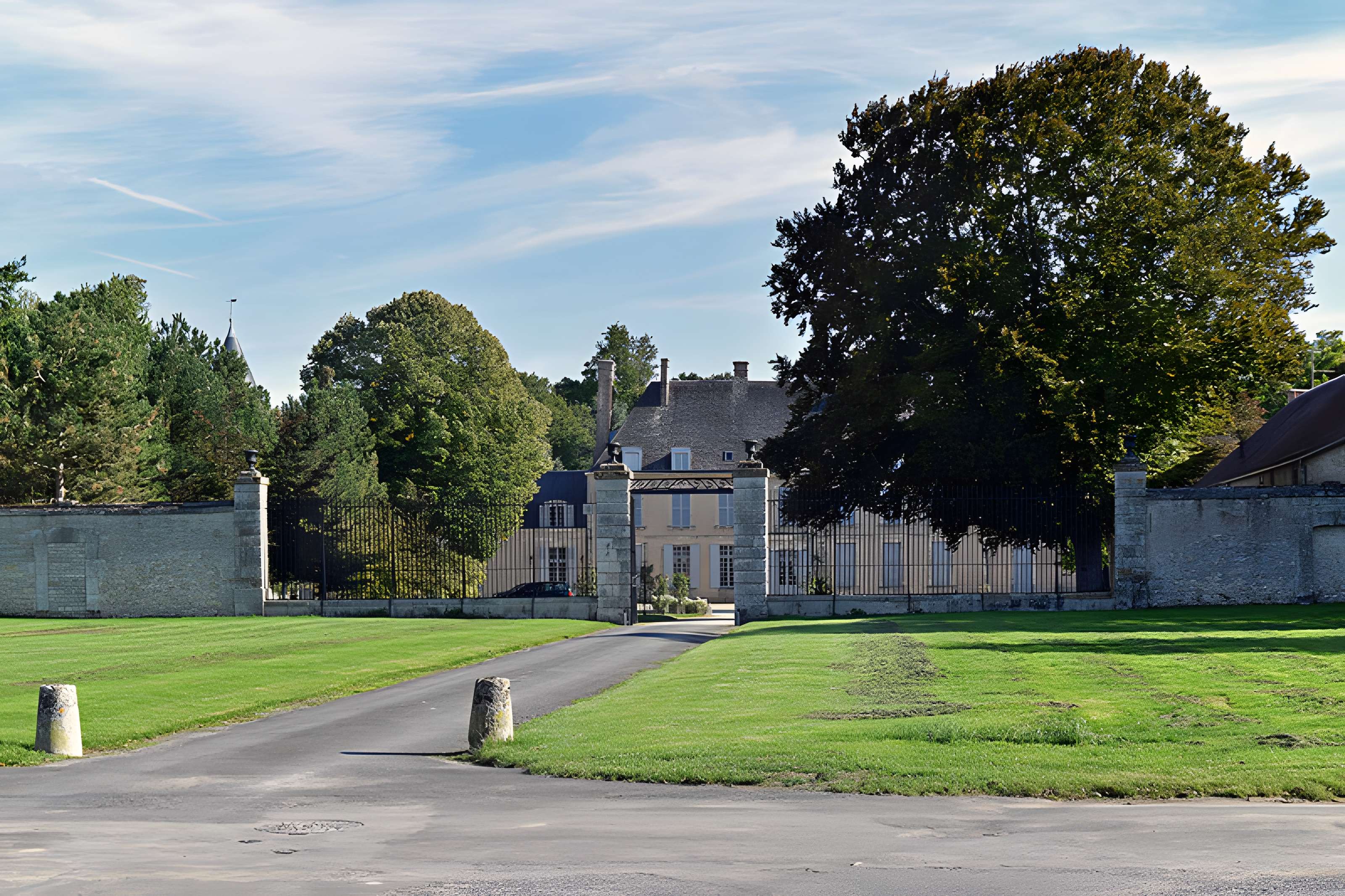 Château de Denainvilliers