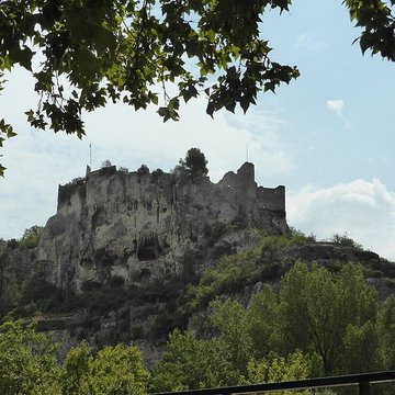 Château de Fontaine-de-Vaucluse