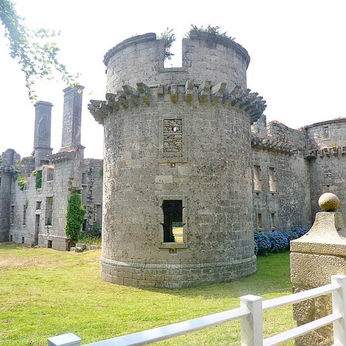 Photo de Château de Kergounadeach