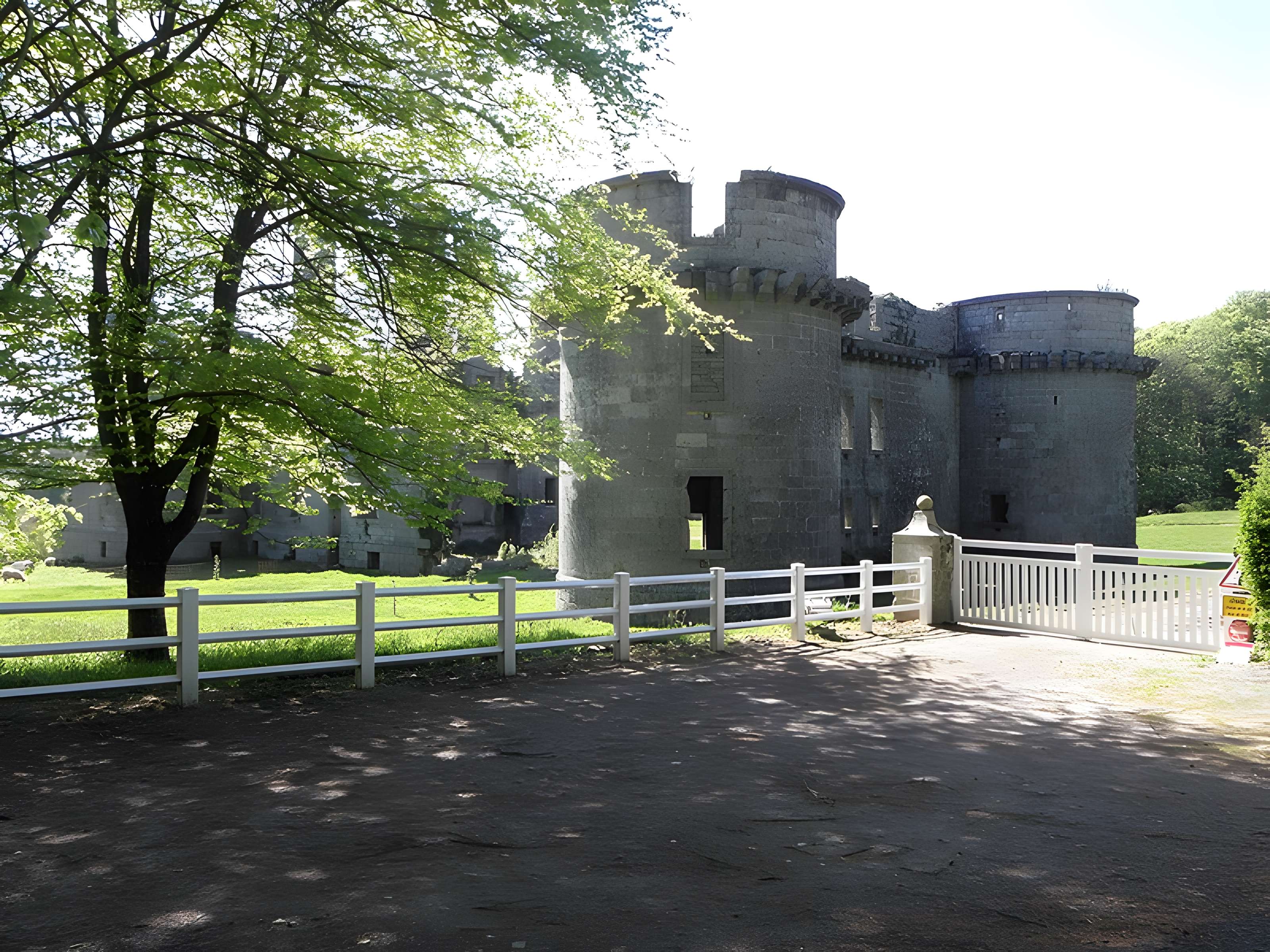 Château de Kergounadeach