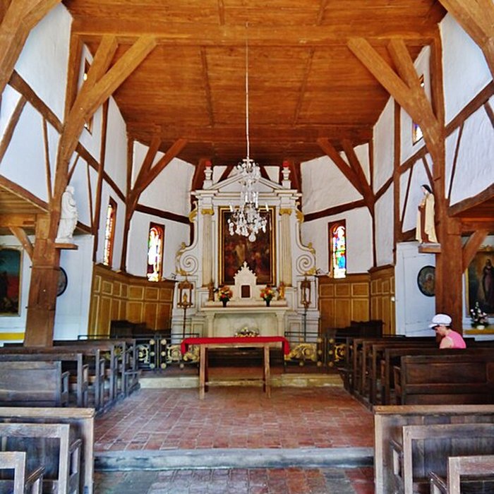 Photo de Église de lExaltation-de-la-Sainte-Croix de Bailly-le-Franc