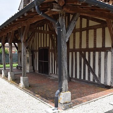 Église de lExaltation-de-la-Sainte-Croix de Bailly-le-Franc