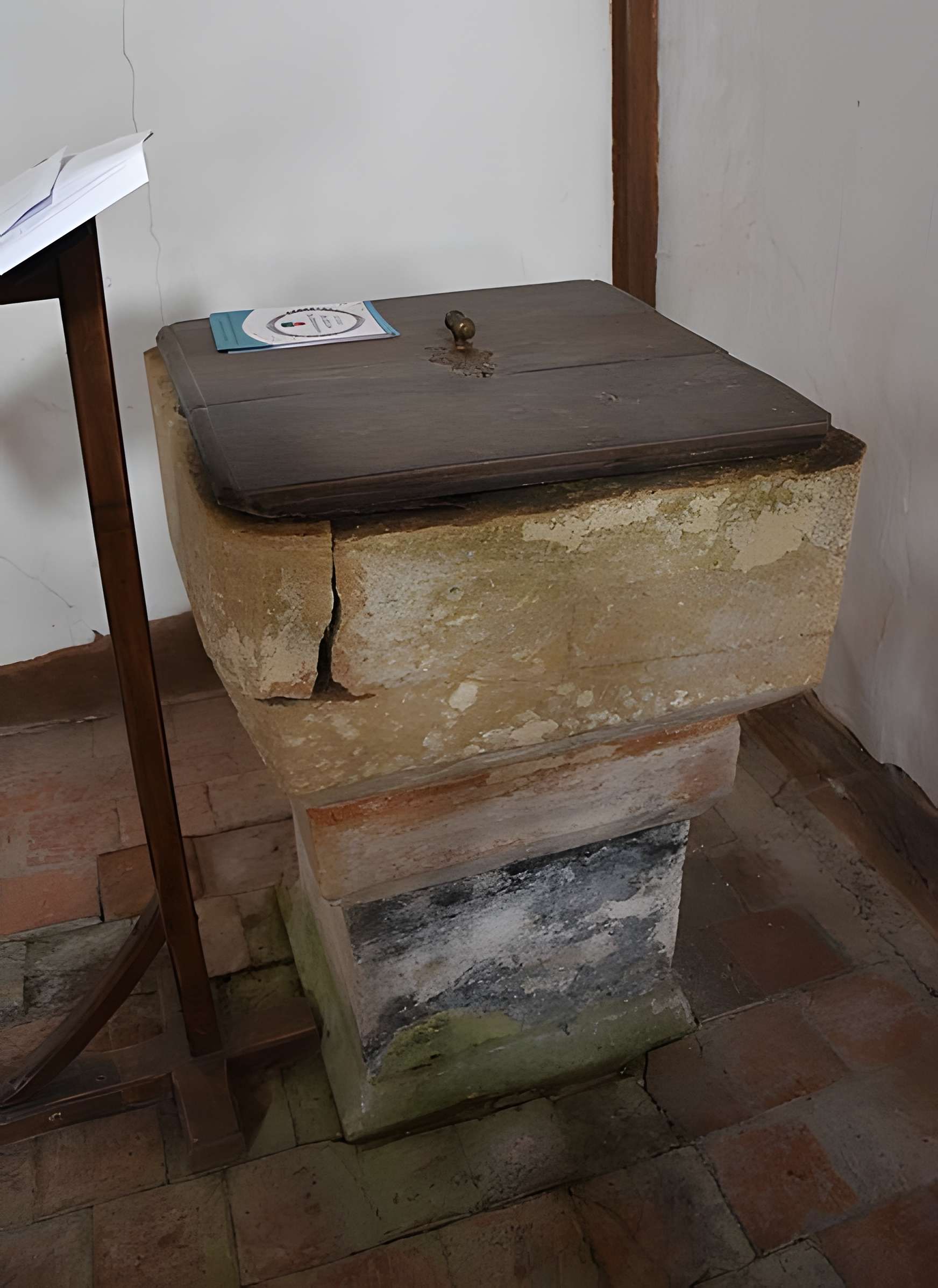 Église de l'Exaltation-de-la-Sainte-Croix de Bailly-le-Franc