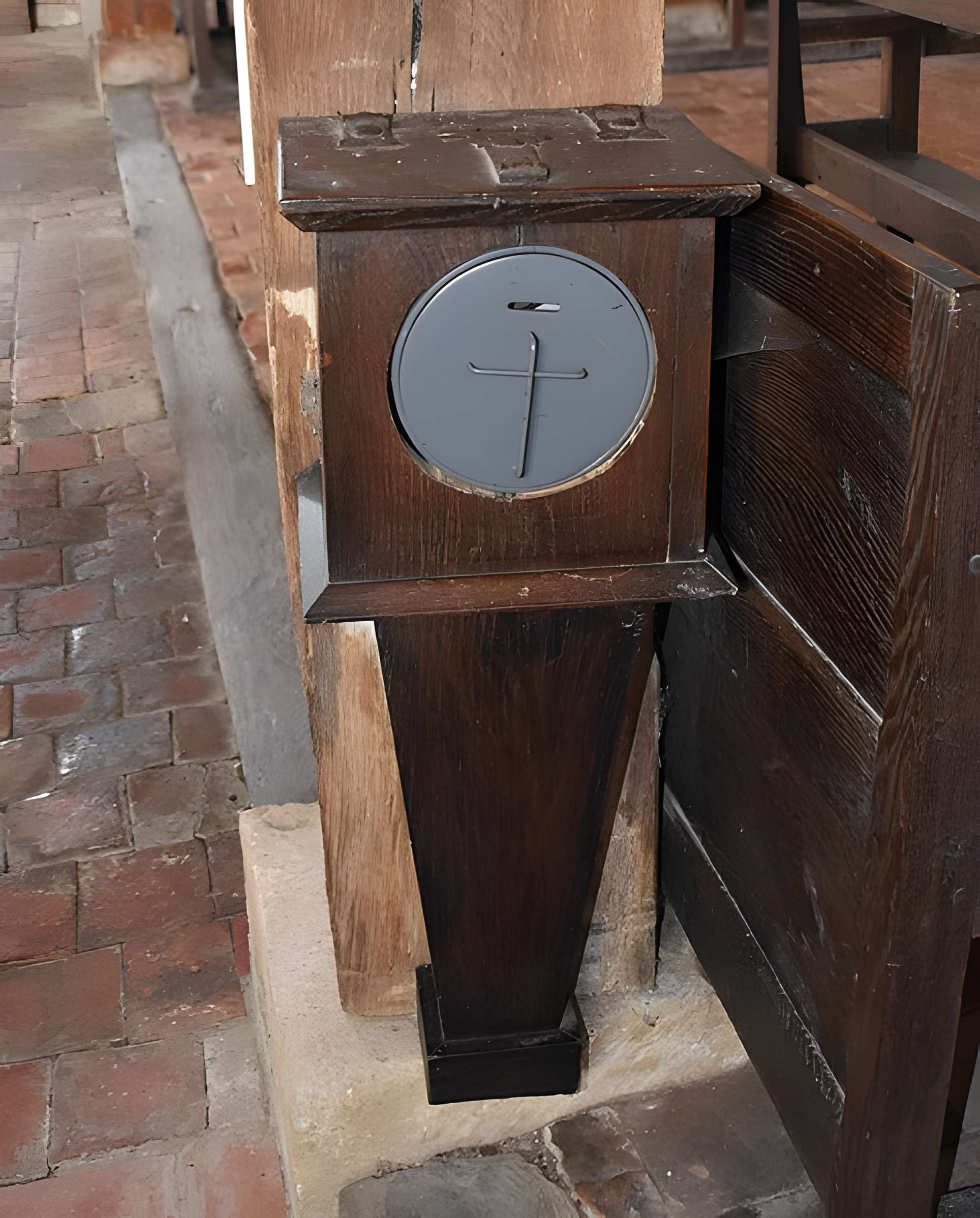 Église de l'Exaltation-de-la-Sainte-Croix de Bailly-le-Franc