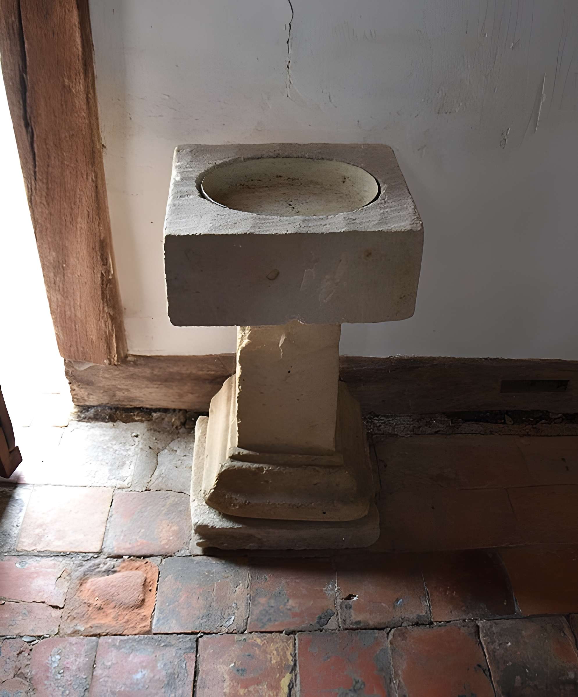 Église de l'Exaltation-de-la-Sainte-Croix de Bailly-le-Franc