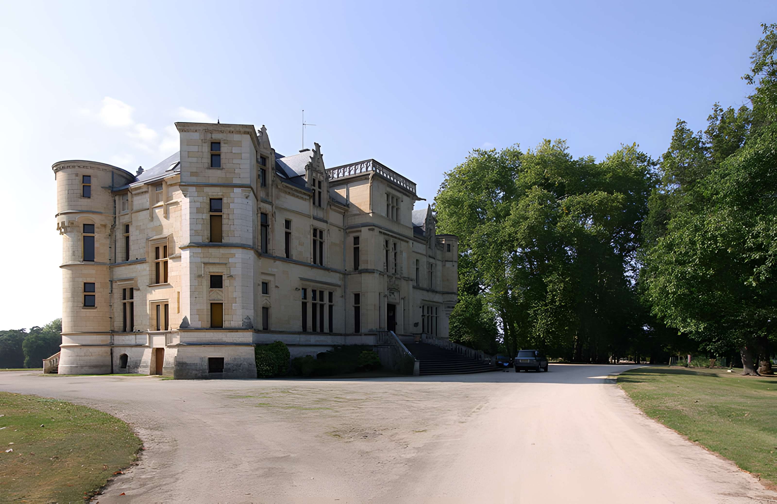 Château de la Brosse à Farges-Allichamps