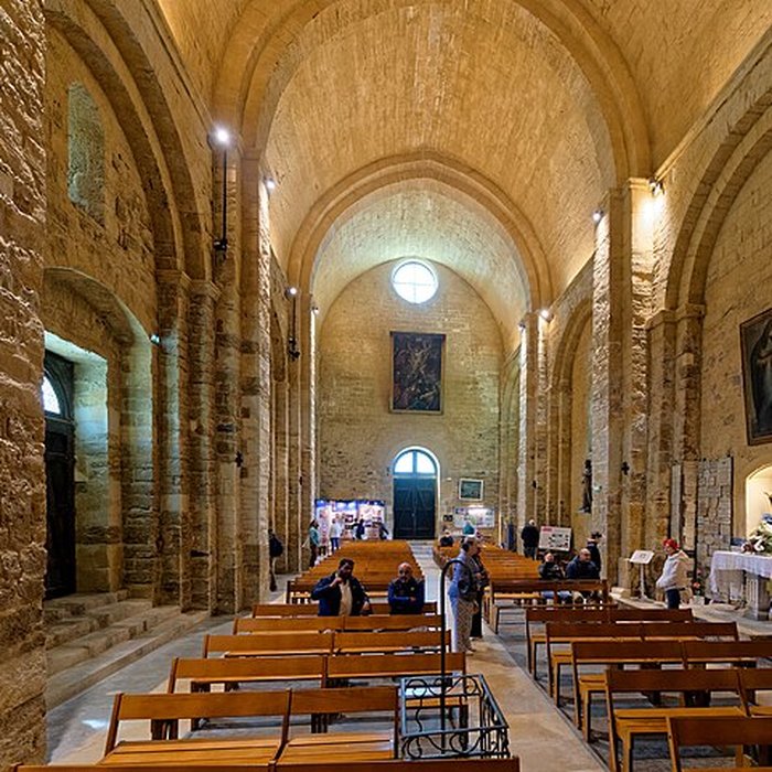 Photo de Église de Notre-Dame-de-la-Mer des Saintes-Maries-de-la-Mer