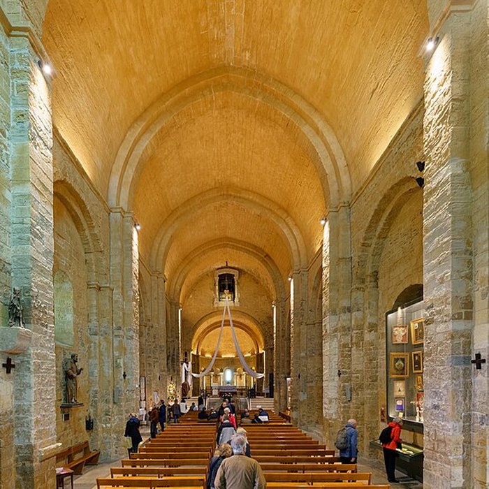 Photo de Église de Notre-Dame-de-la-Mer des Saintes-Maries-de-la-Mer