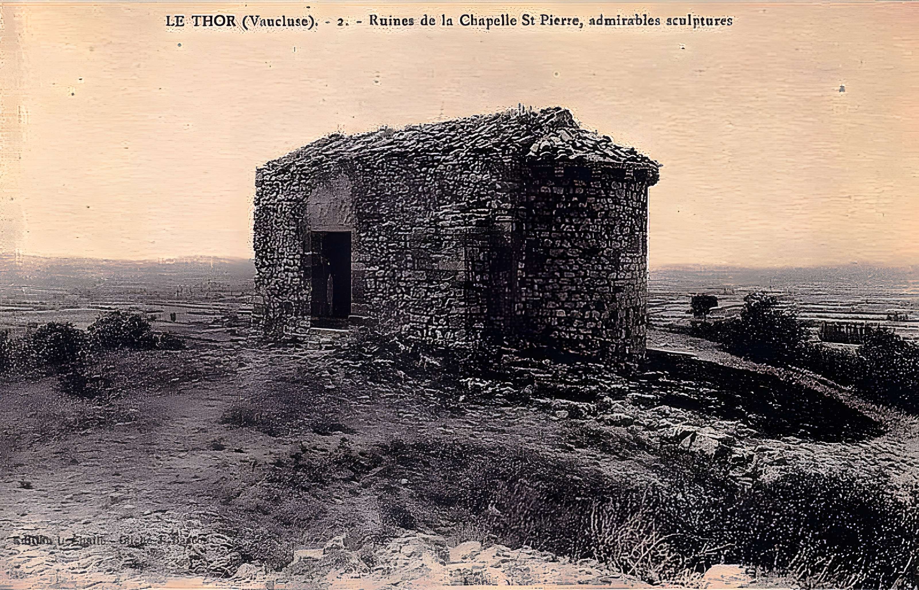 Monastère fortifié de Thouzon