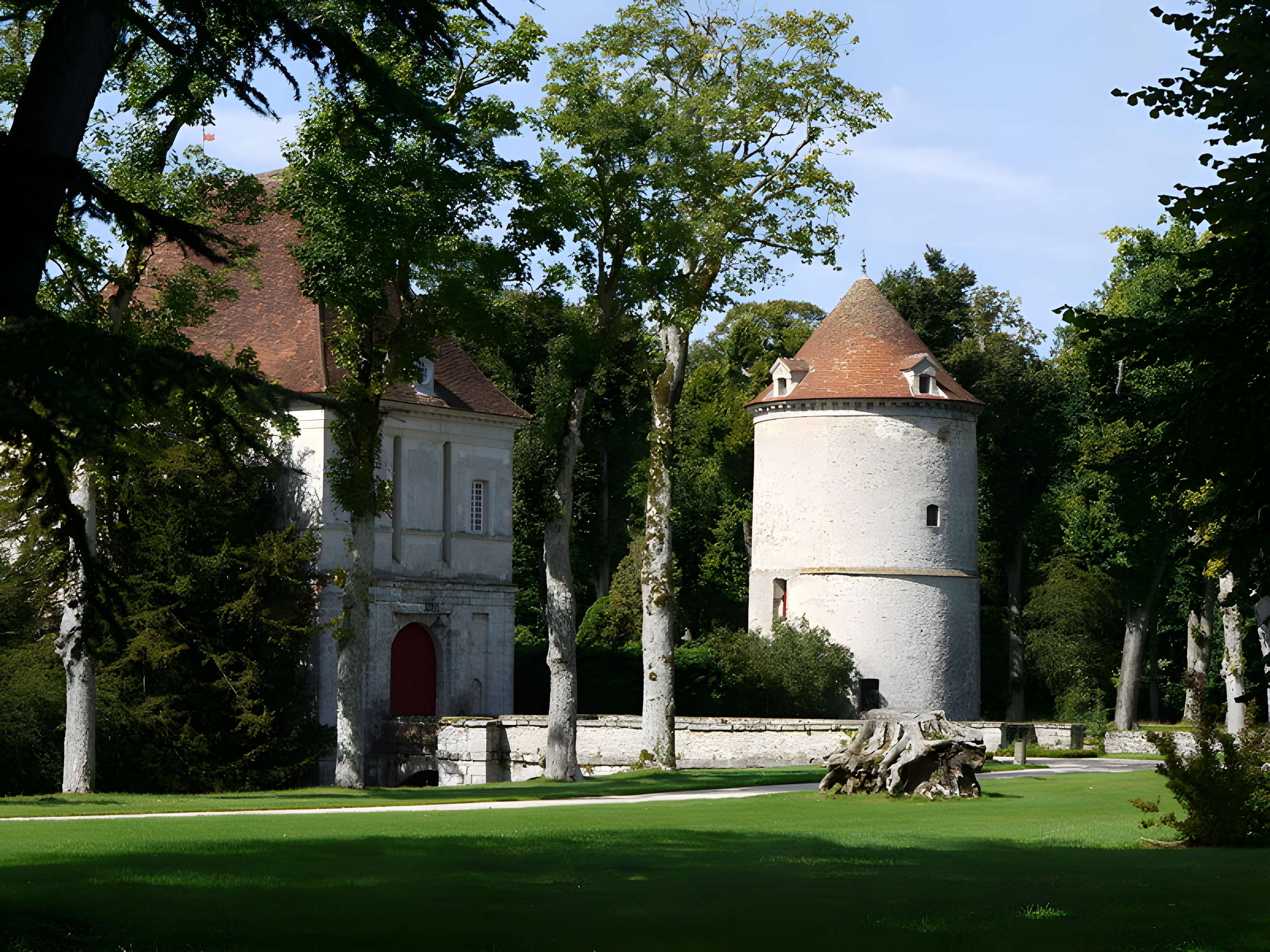 Château de La Houssaye-en-Brie