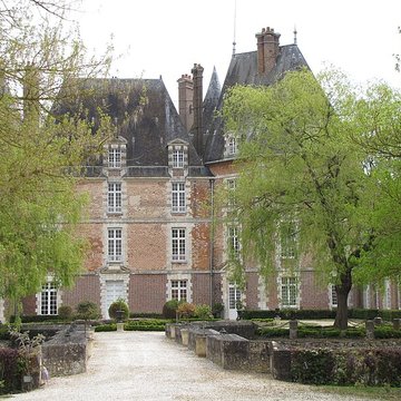 Château de la Motte à Château-Renard