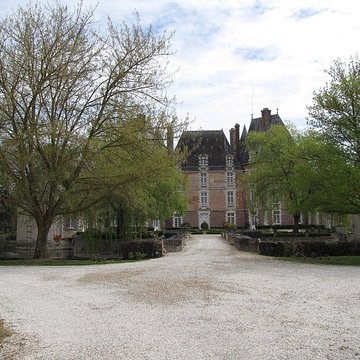 Château de la Motte à Château-Renard