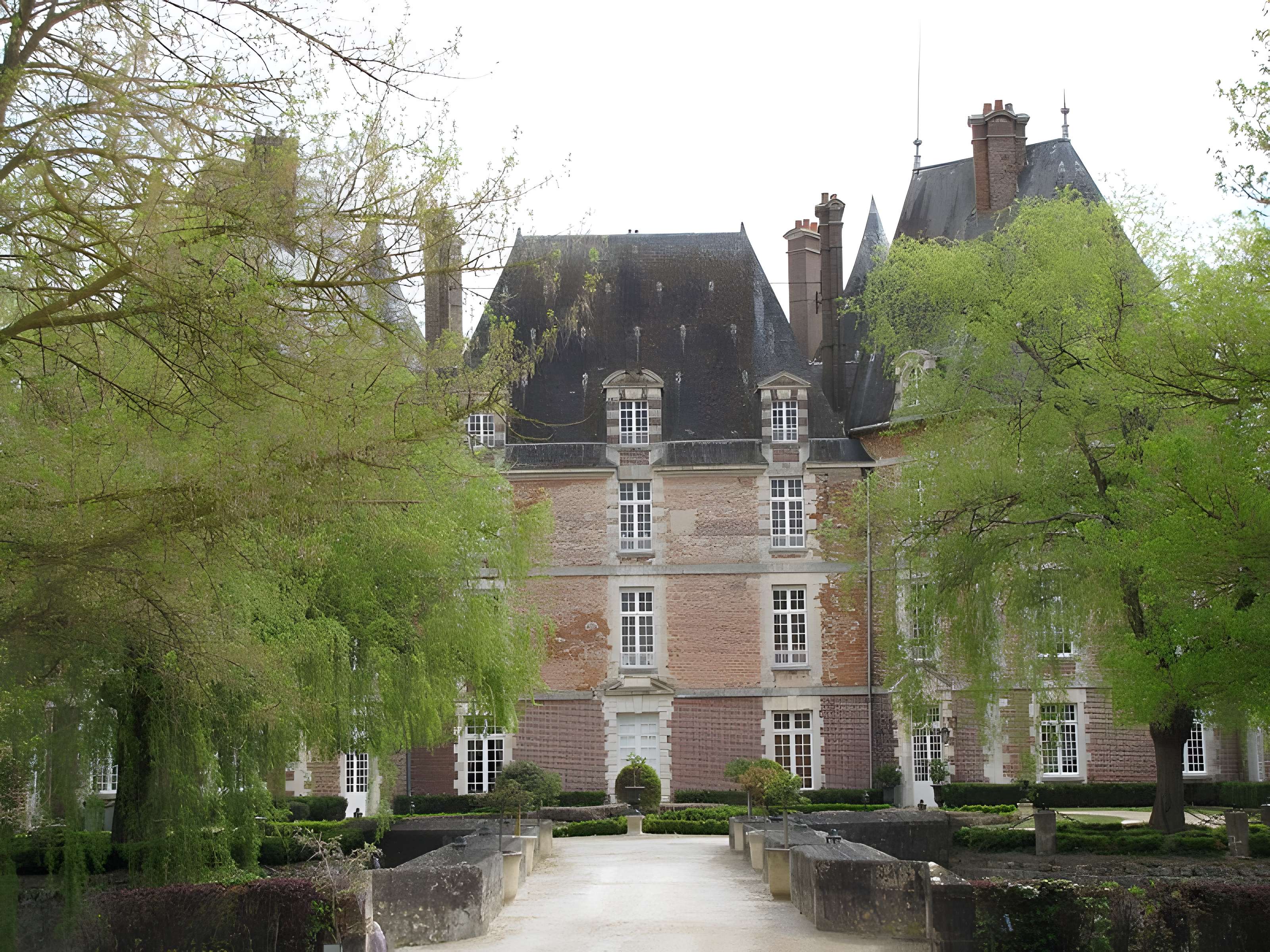 Château de la Motte à Château-Renard 