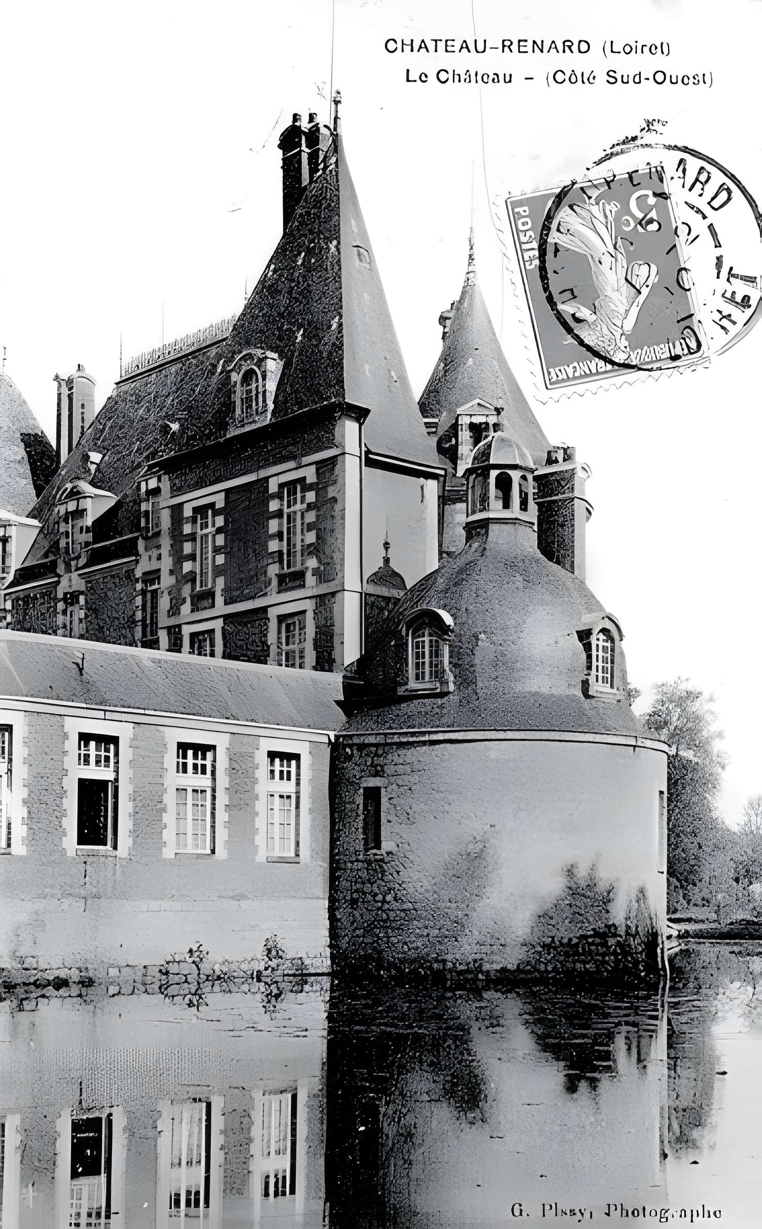 Château de la Motte à Château-Renard