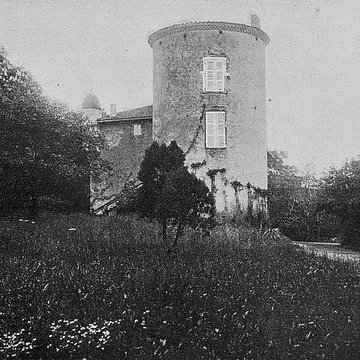 chateau de la pierre a regnie durette