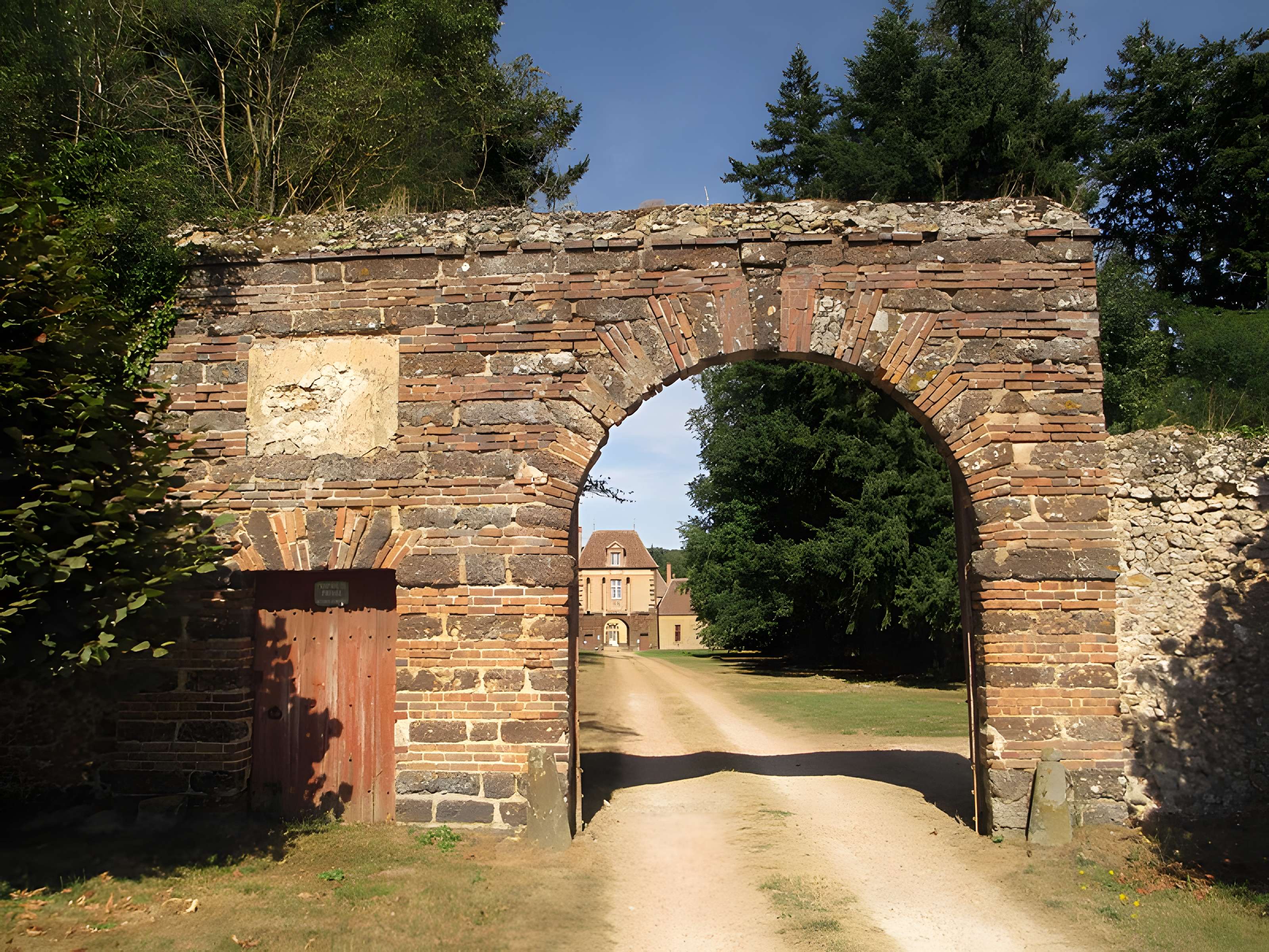 Château de la Rivière à Pontgouin
