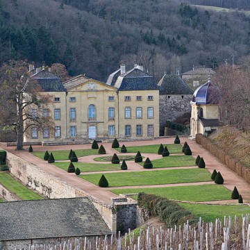 chateau de la roche a jullie