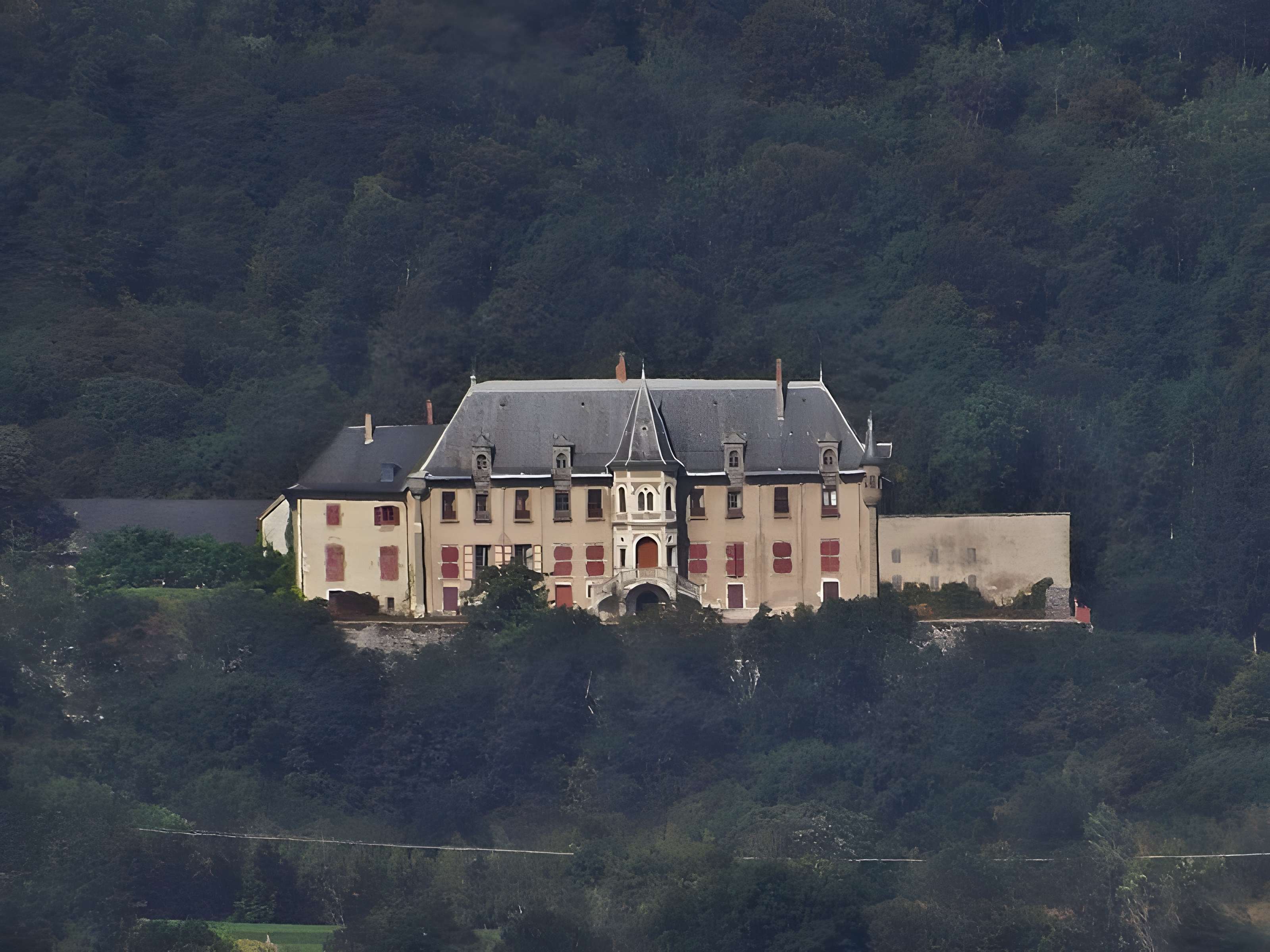 Château de la Serraz au Bourget-du-Lac 