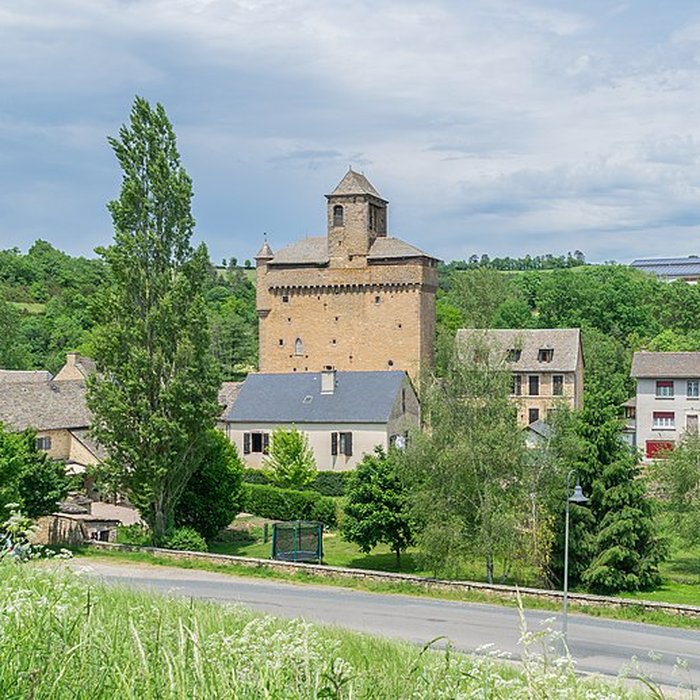 Photo de Église fortifiée dInières