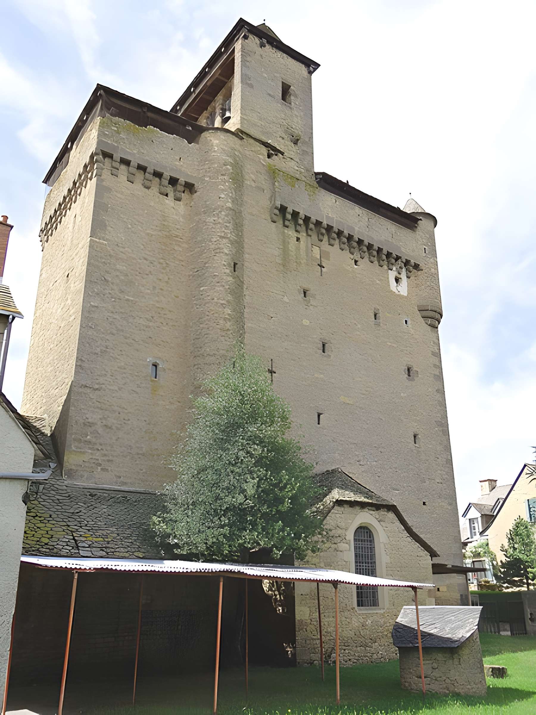 Église fortifiée d'Inières