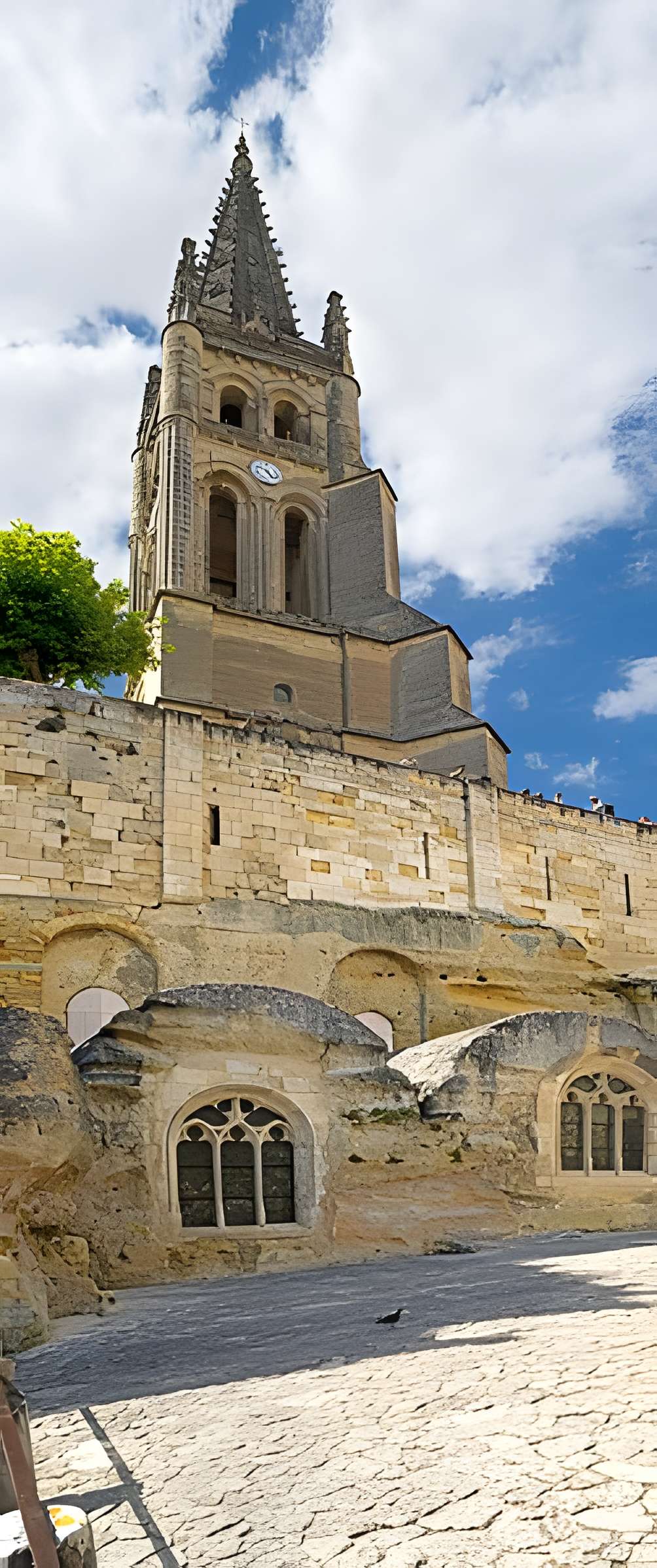 Église monolithe de Saint-Émilion