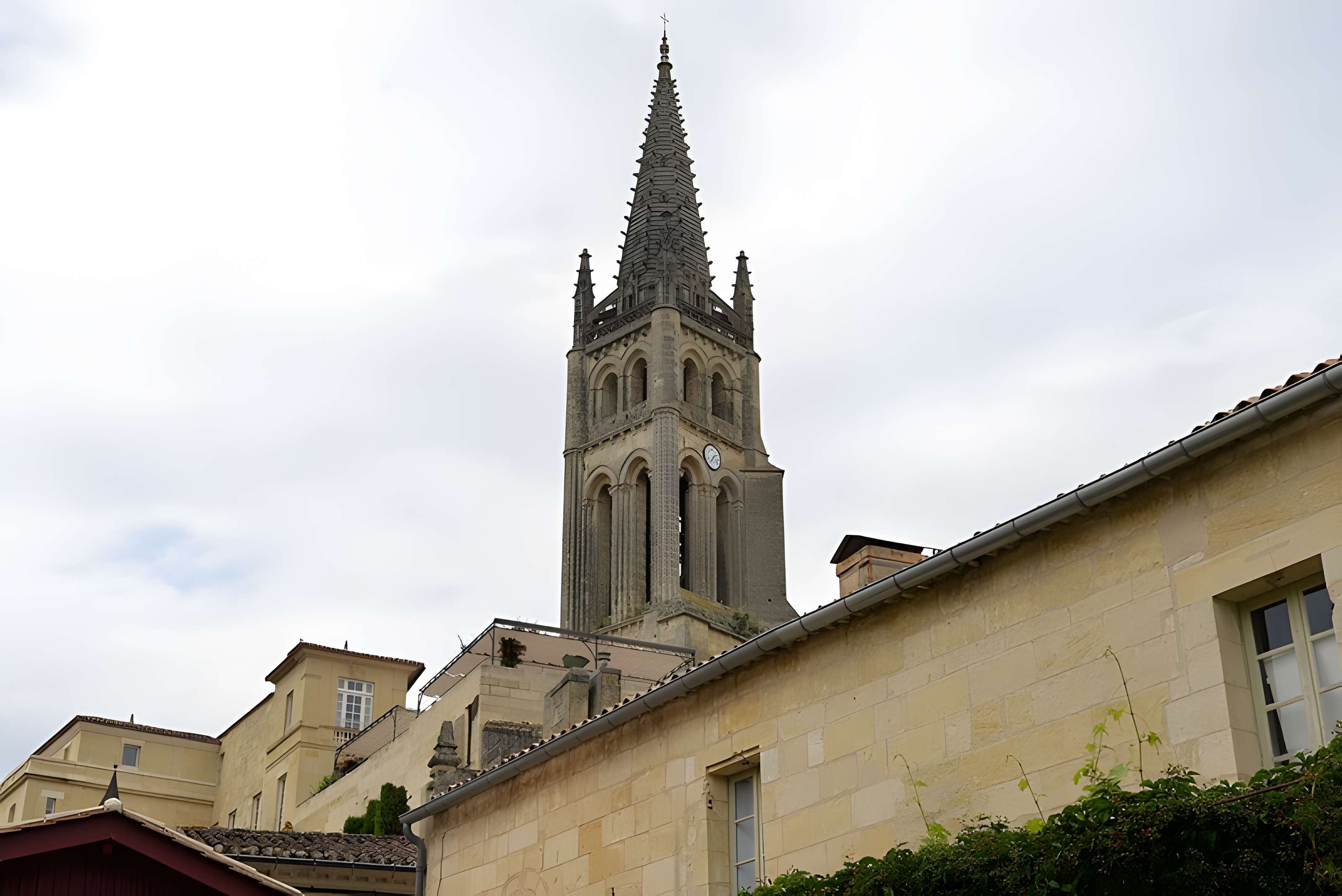 Église monolithe de Saint-Émilion
