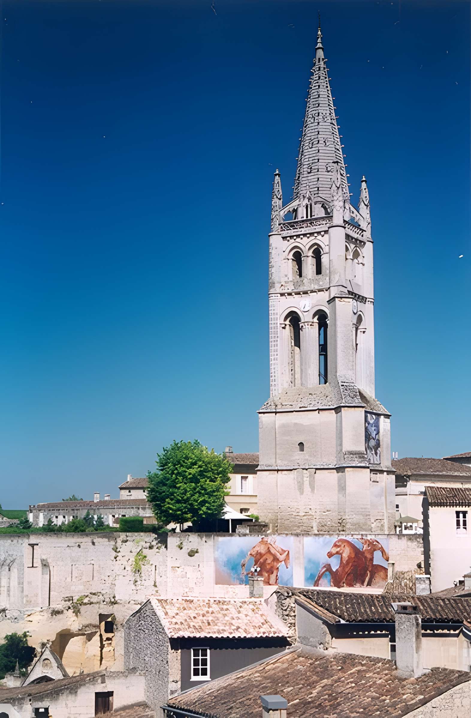 Église monolithe de Saint-Émilion