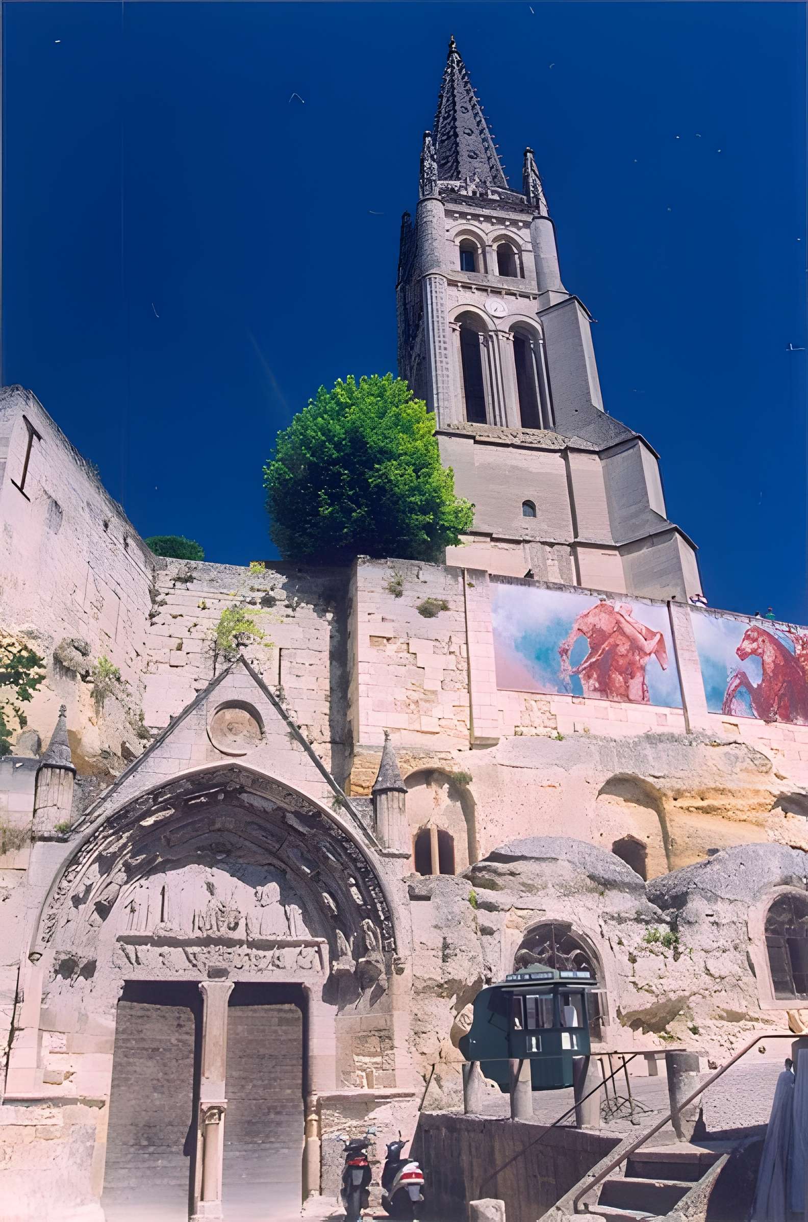 Église monolithe de Saint-Émilion