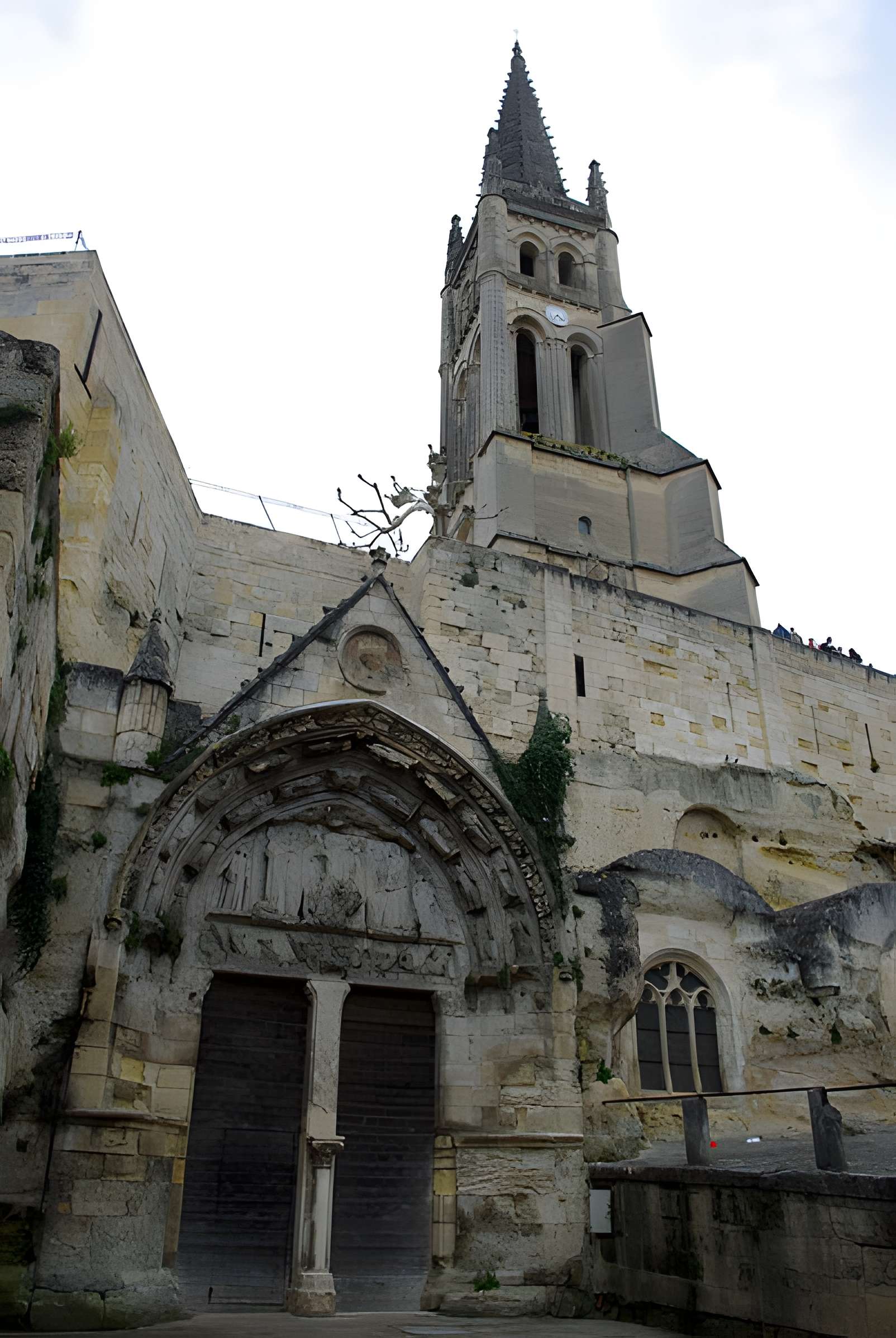 Église monolithe de Saint-Émilion
