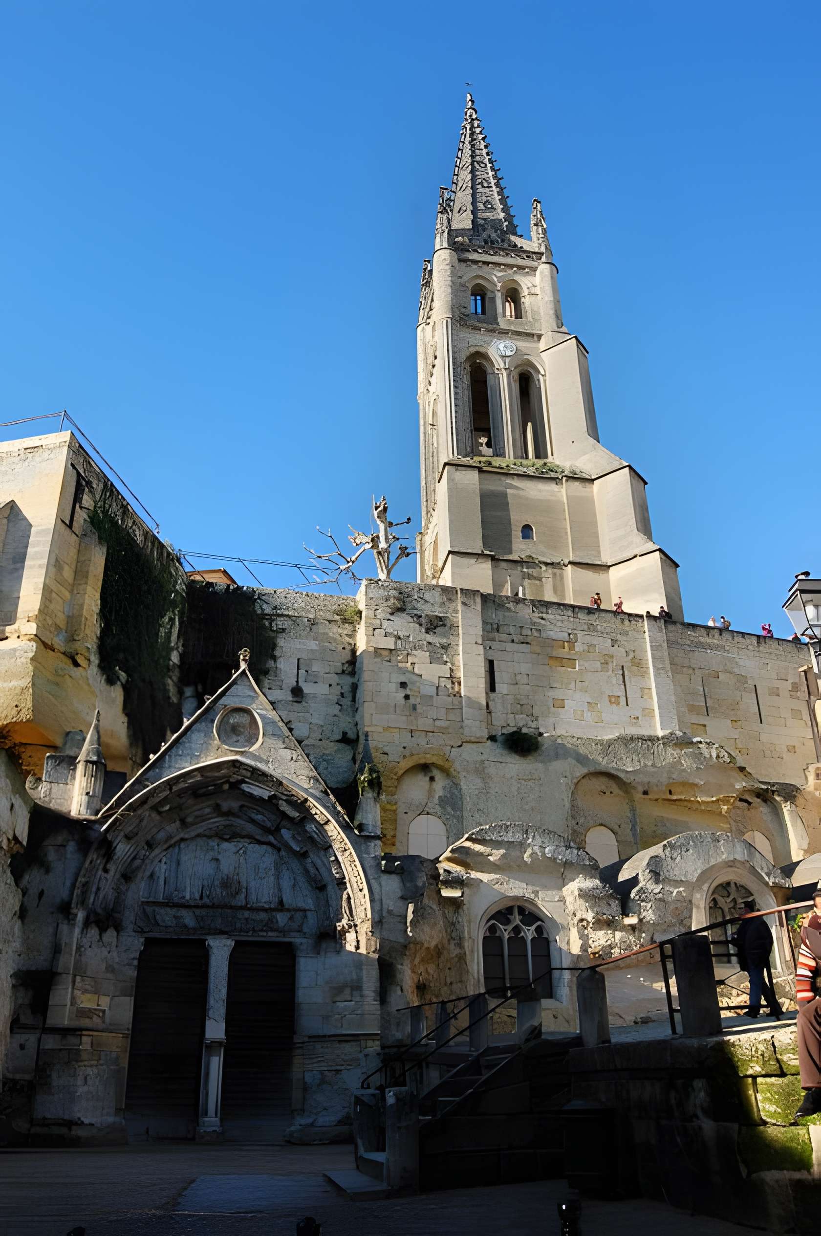 Église monolithe de Saint-Émilion 
