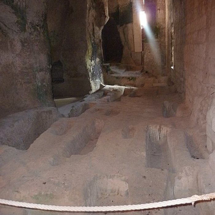 Photo de Église monolithe Saint-Jean dAubeterre-sur-Dronne