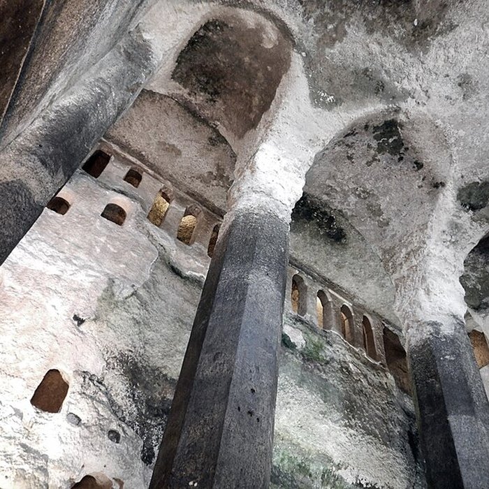 Photo de Église monolithe Saint-Jean dAubeterre-sur-Dronne