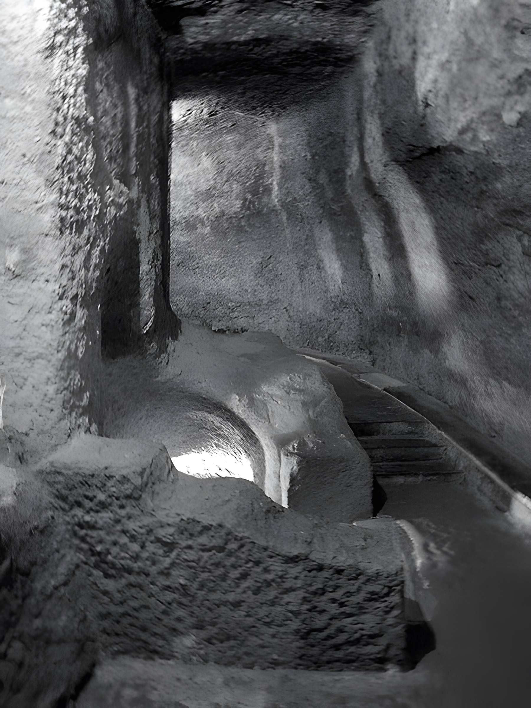 Église monolithe Saint-Jean d'Aubeterre-sur-Dronne