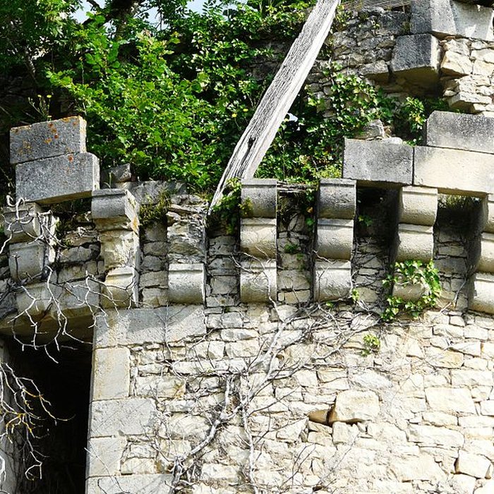 Photo de Vestiges du château de Marqueyssac à Saint-Pantaly-dAns