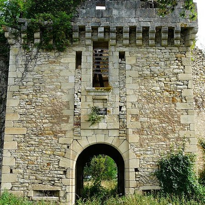 Photo de Vestiges du château de Marqueyssac à Saint-Pantaly-dAns