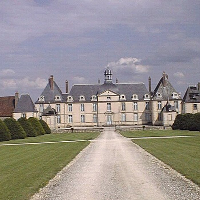 Photo de Château de Menou