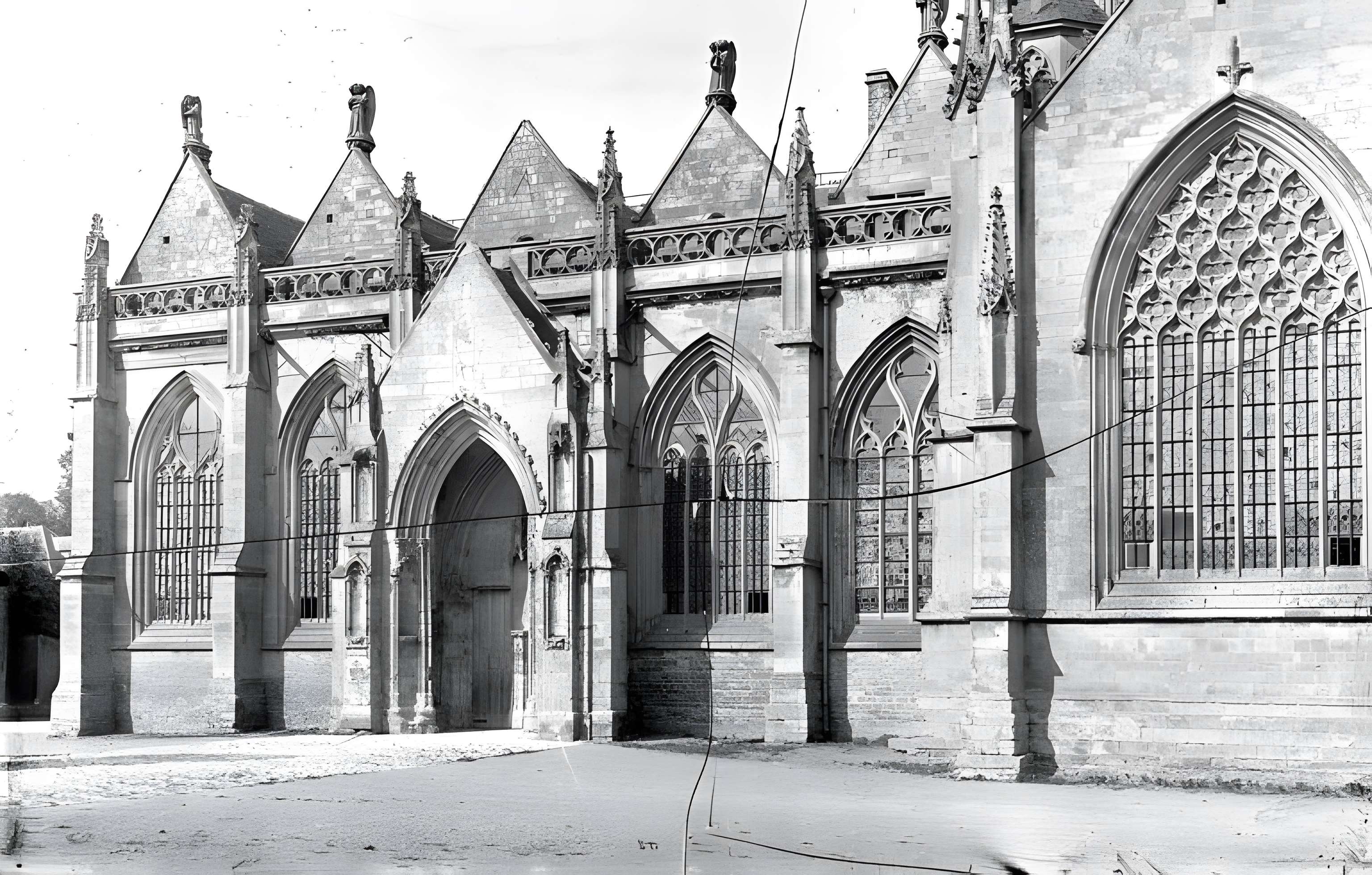 Église Notre-Dame de Carentan
