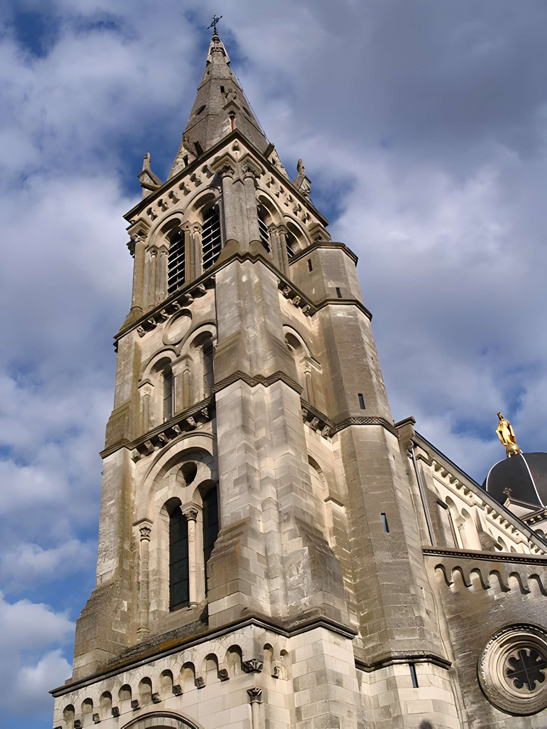 Église Notre-Dame de Châteauroux