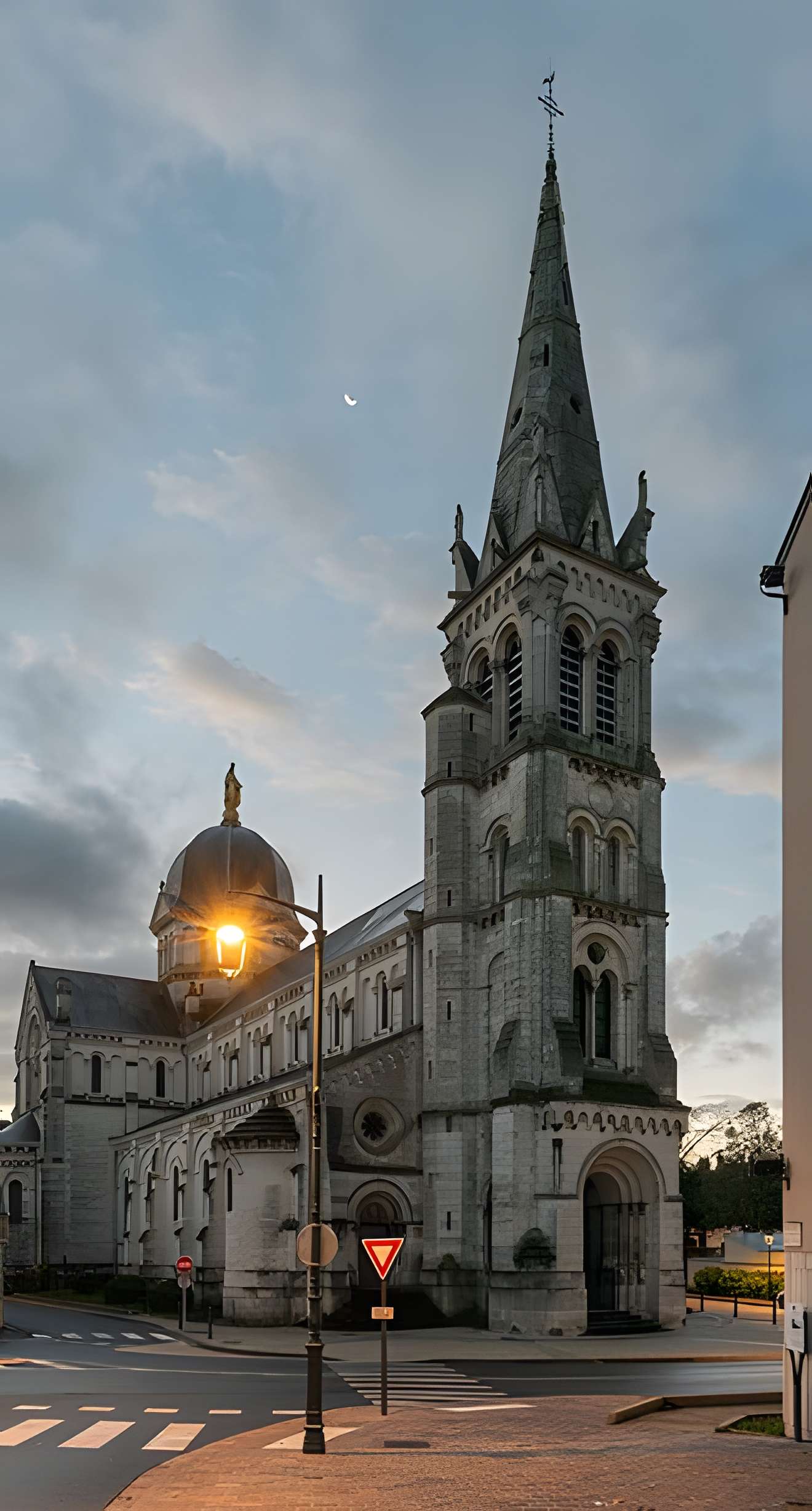 Église Notre-Dame de Châteauroux