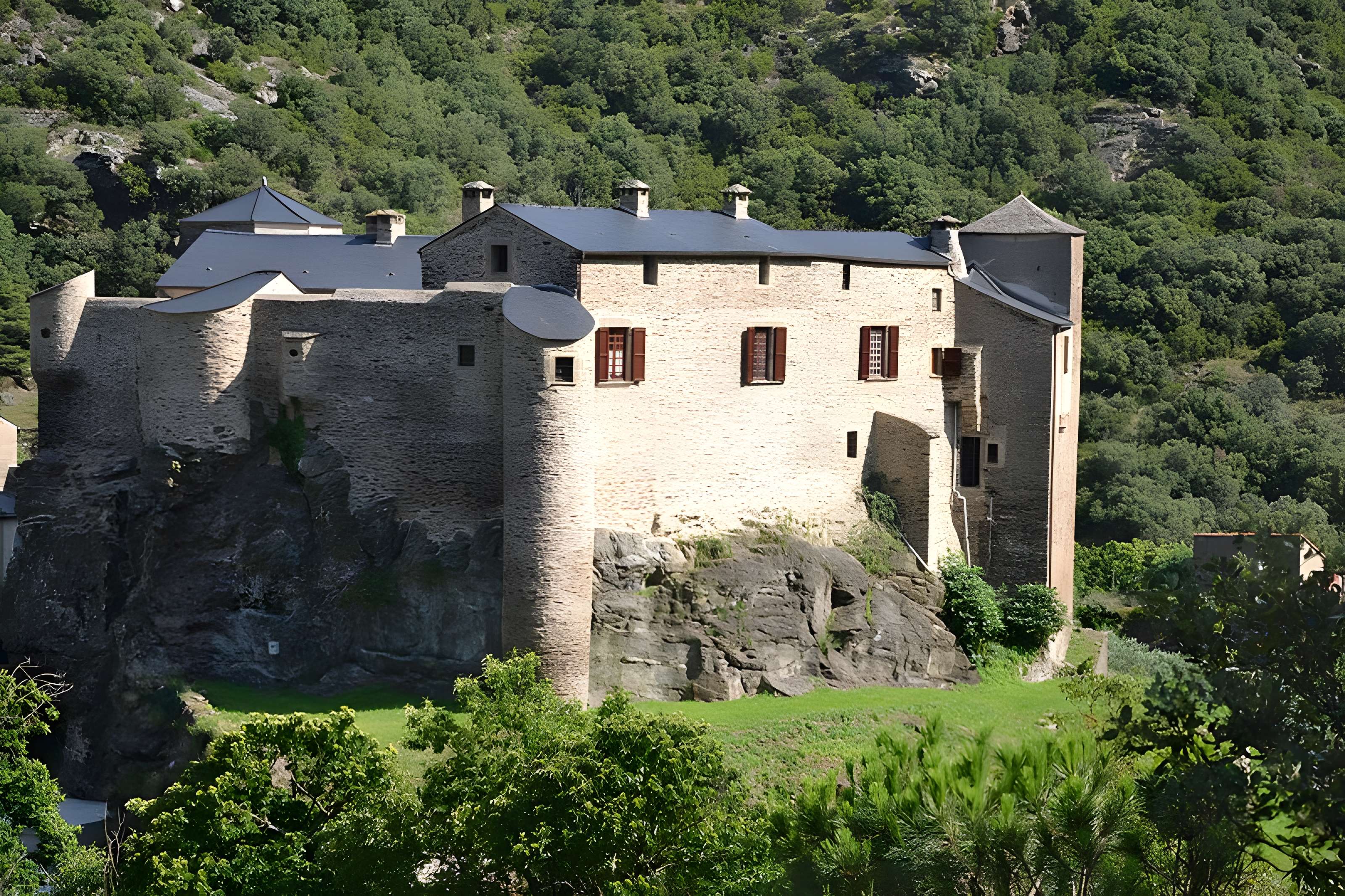Château de Roquefère