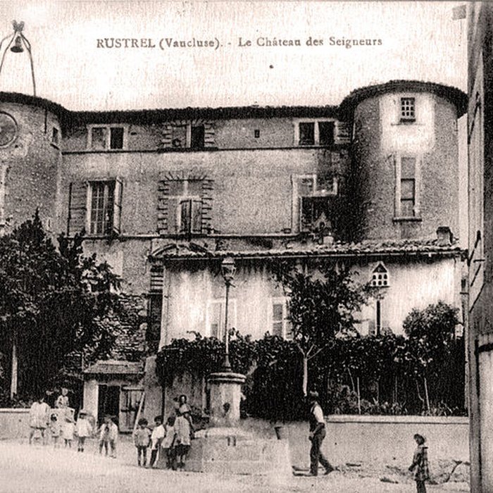 Photo de Château de Rustrel