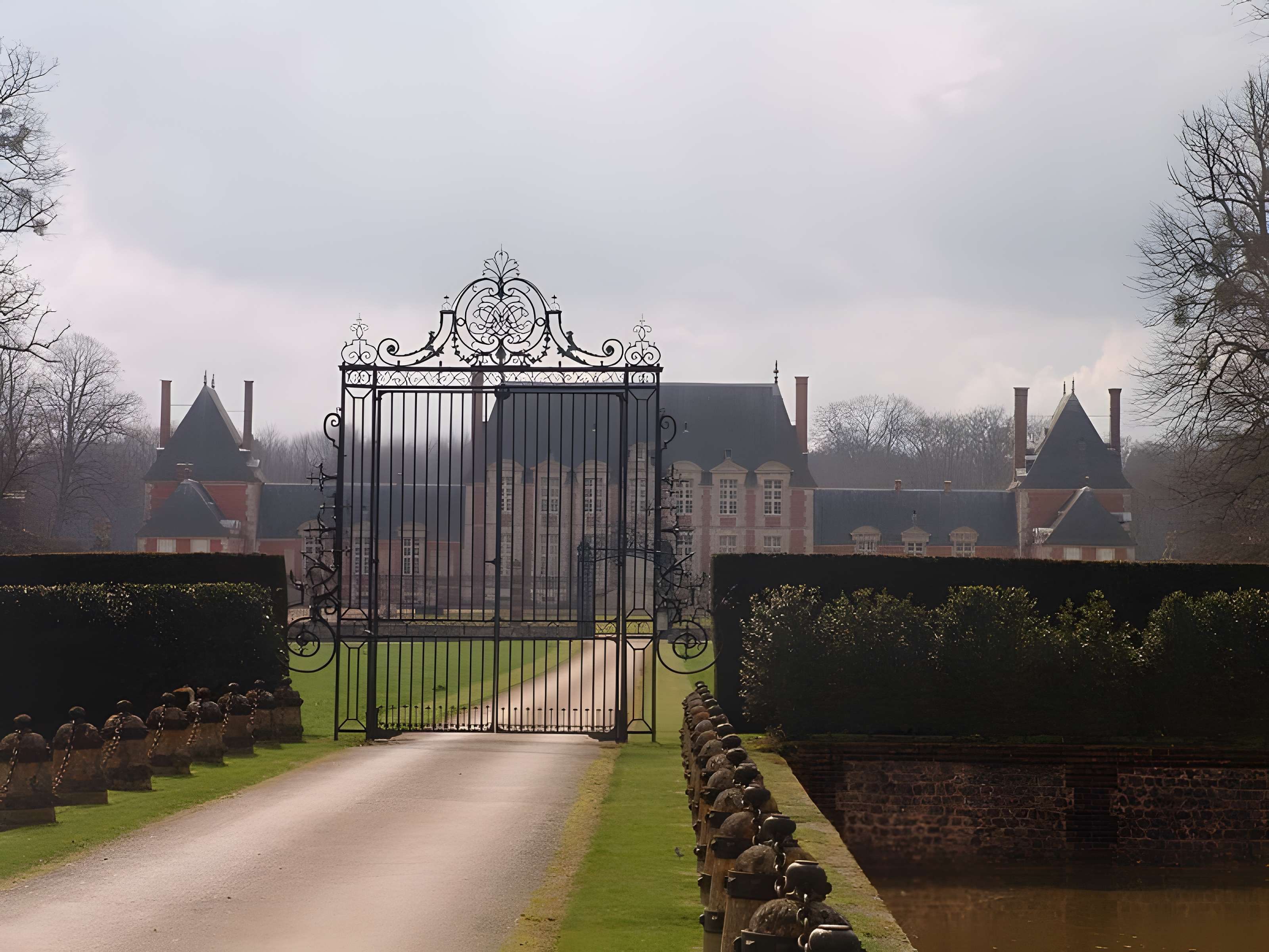 Château de Saint-Aubin-d'Ecrosville 