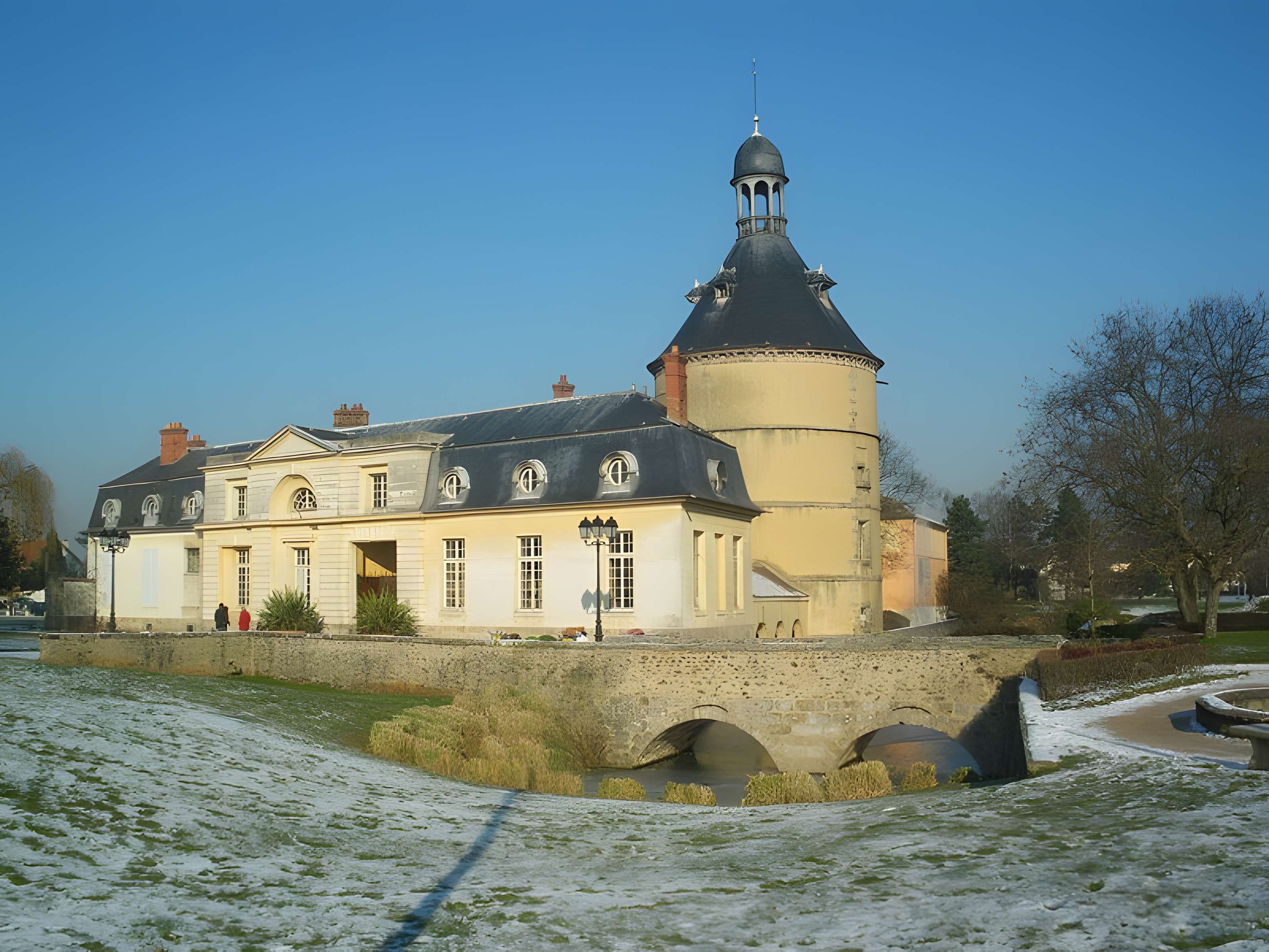 Château de Sainte-Geneviève-des-Bois 